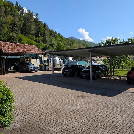 Tra Monti E Lago ヴェルバーニア エクステリア 写真