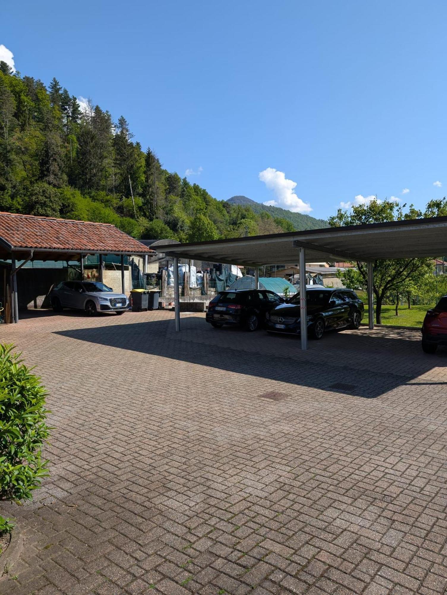 Tra Monti E Lago ヴェルバーニア エクステリア 写真